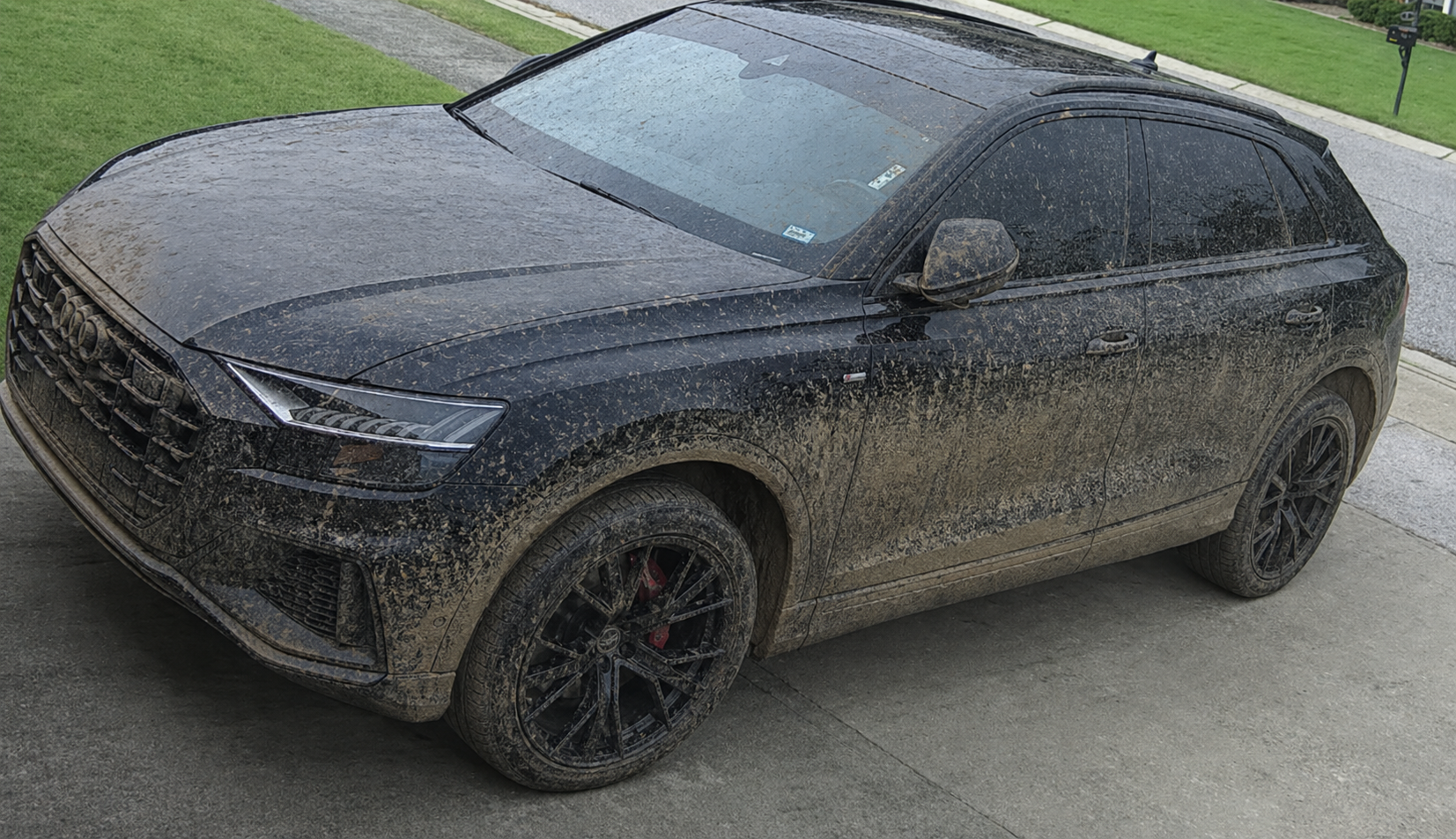 Audi Q8 before detail